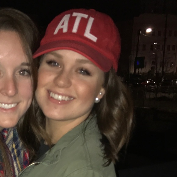 Meet your Posher, Julia - Picture 1 of 1